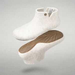 Wildling Barefoot Wool Slippers Boots